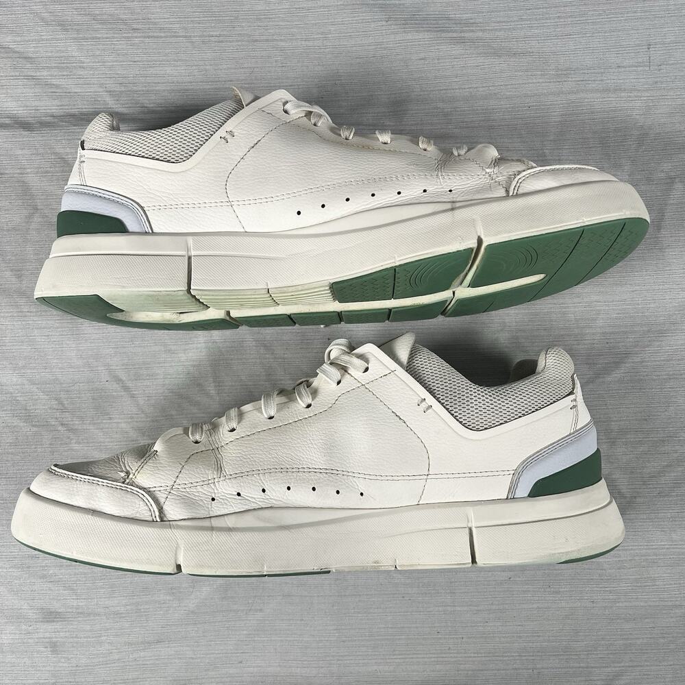 On Running The Roger Centre Court Mens Size 13 White Casual Preppy Tennis Shoes